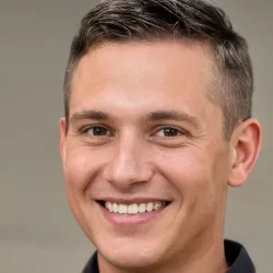 Autor Kornel Mróz